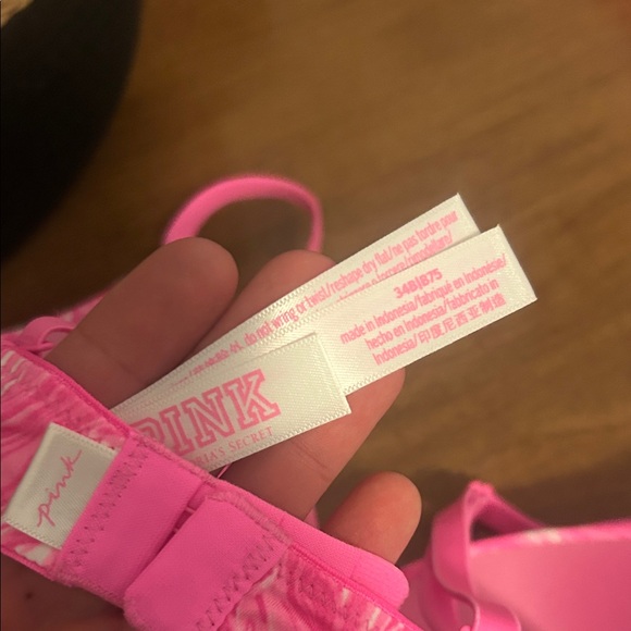 PINK Victoria's Secret Marble Swirl Bra in Pink and White - Picture 2 of 5